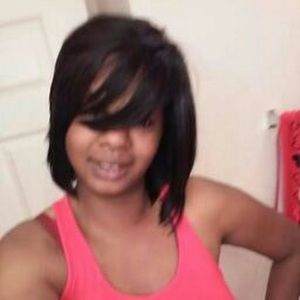 Meet your Posher, Whitney